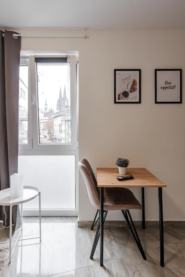 Apartments Cologne Exterior photo